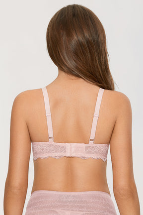 Lacy Underwire Plunge Push Up Bra