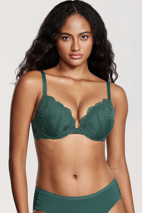 Lacy Underwire Plunge Push Up Bra