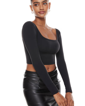 Natrelax™ Square Neck Long Sleeve Crop Top