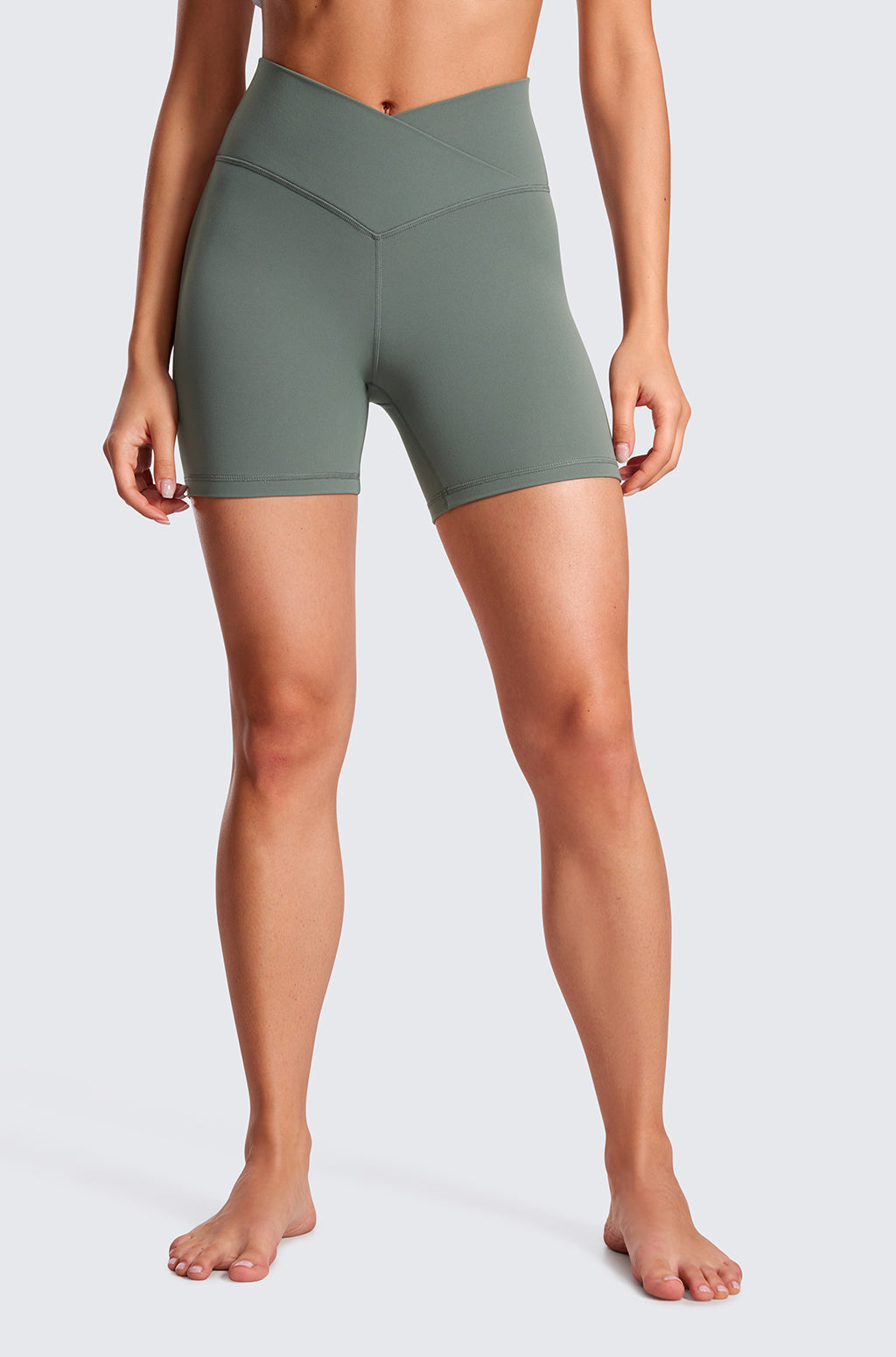V Cross High Waisted Shorts 5"