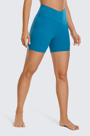 V Cross High Waisted Shorts 5"