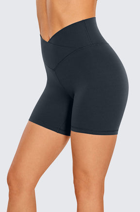 V Cross High Waisted Shorts 5"