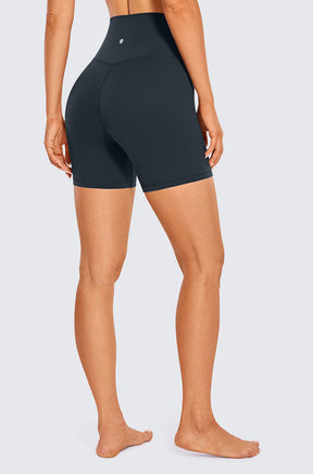 V Cross High Waisted Shorts 5"