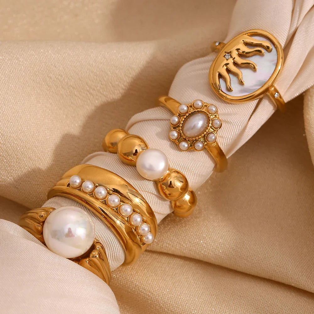 Jewelry & Accessories > Rings