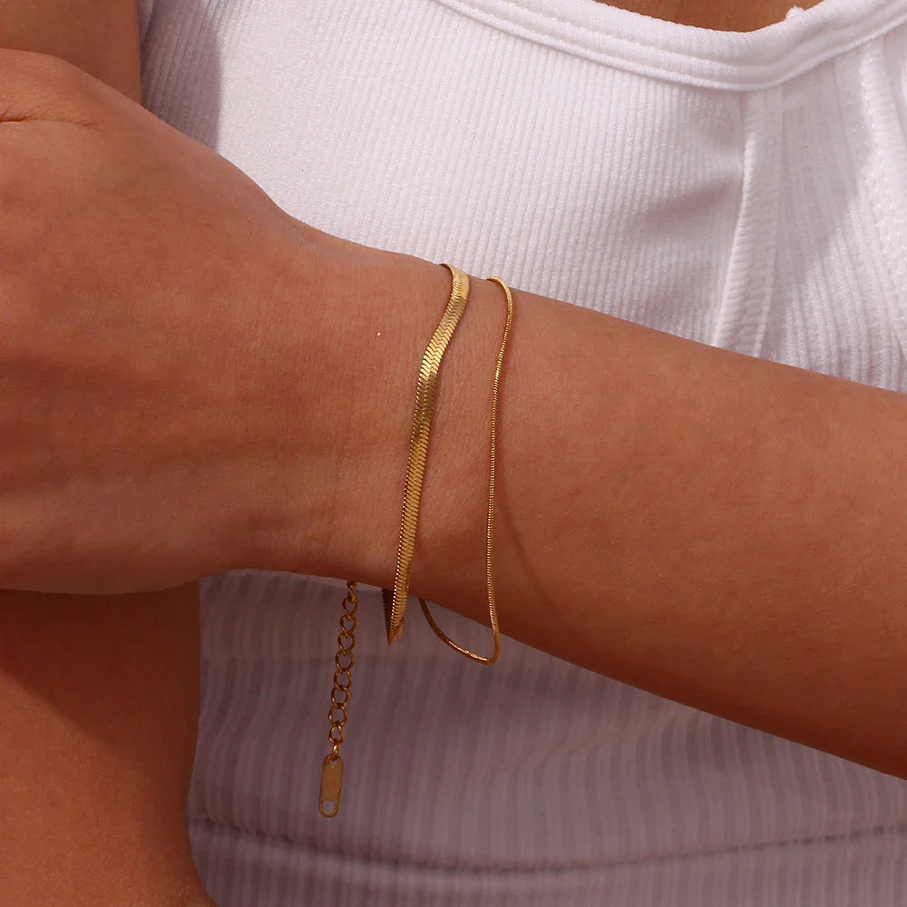 Pulseira Minimalista Banhada