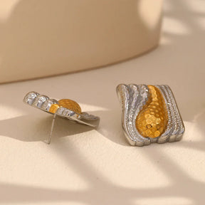 Brincos Detalhe Dourado