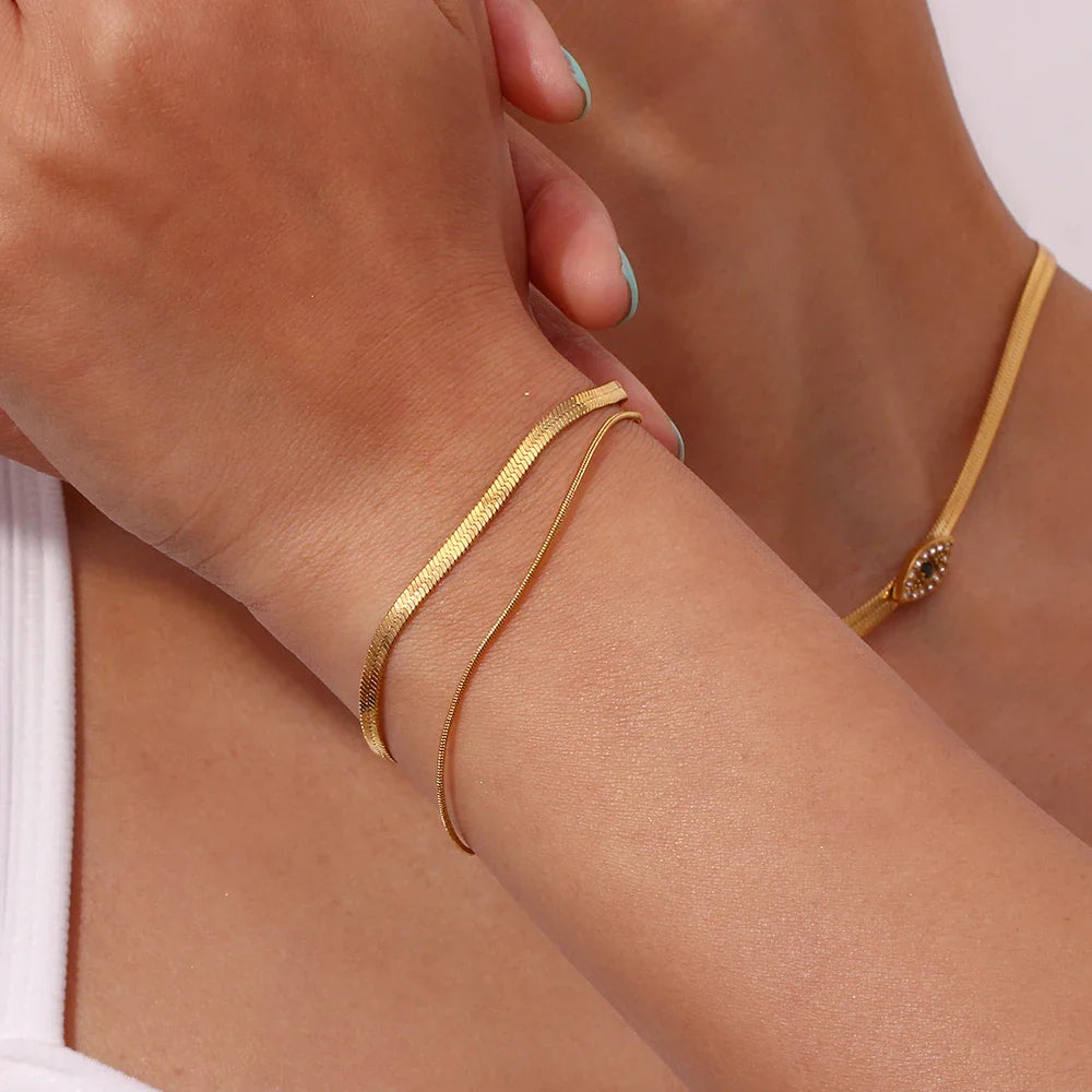 Pulseira Minimalista Banhada