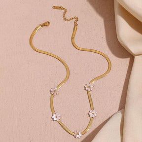 Colar Elegante Flores