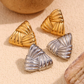 Brincos Triangulares Elegantes