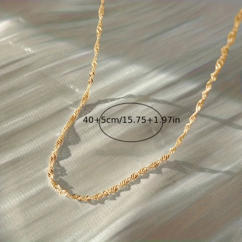 Colar Elegância Dourada