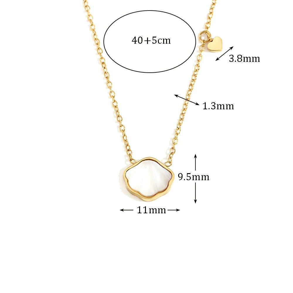 Colar Concha Dourado