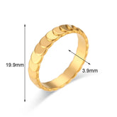 Anel Dourado Minimalista