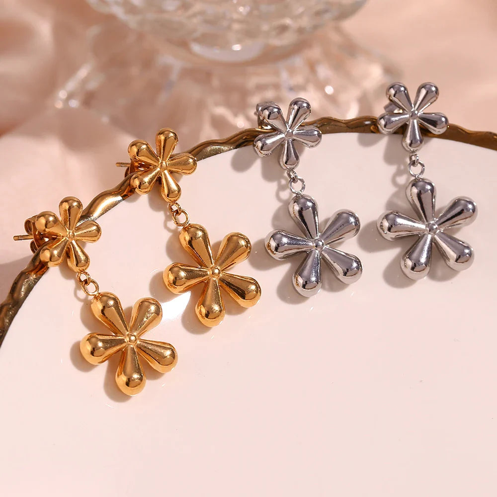 Brinco Floral Banhado