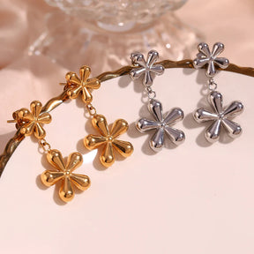 Brinco Floral Banhado