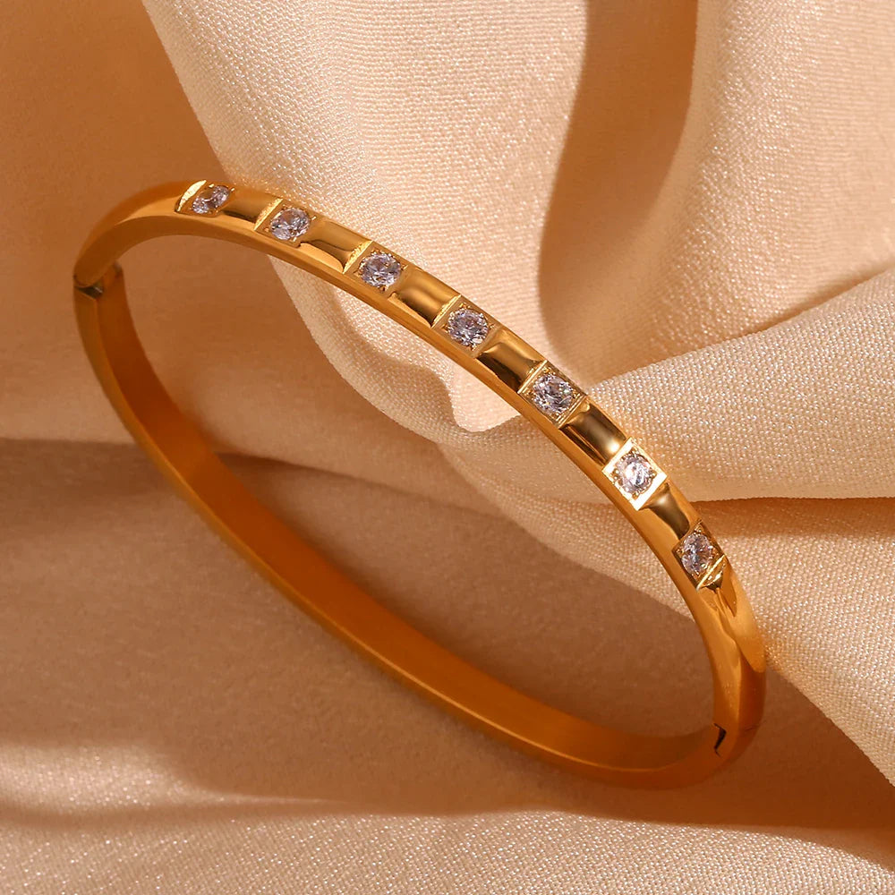 Pulseira Elegante Ouro