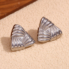 Brincos Triangulares Elegantes