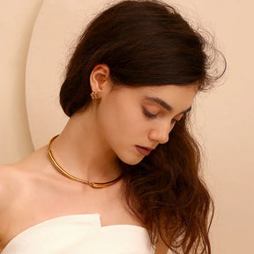 Colar Elegante Bambu