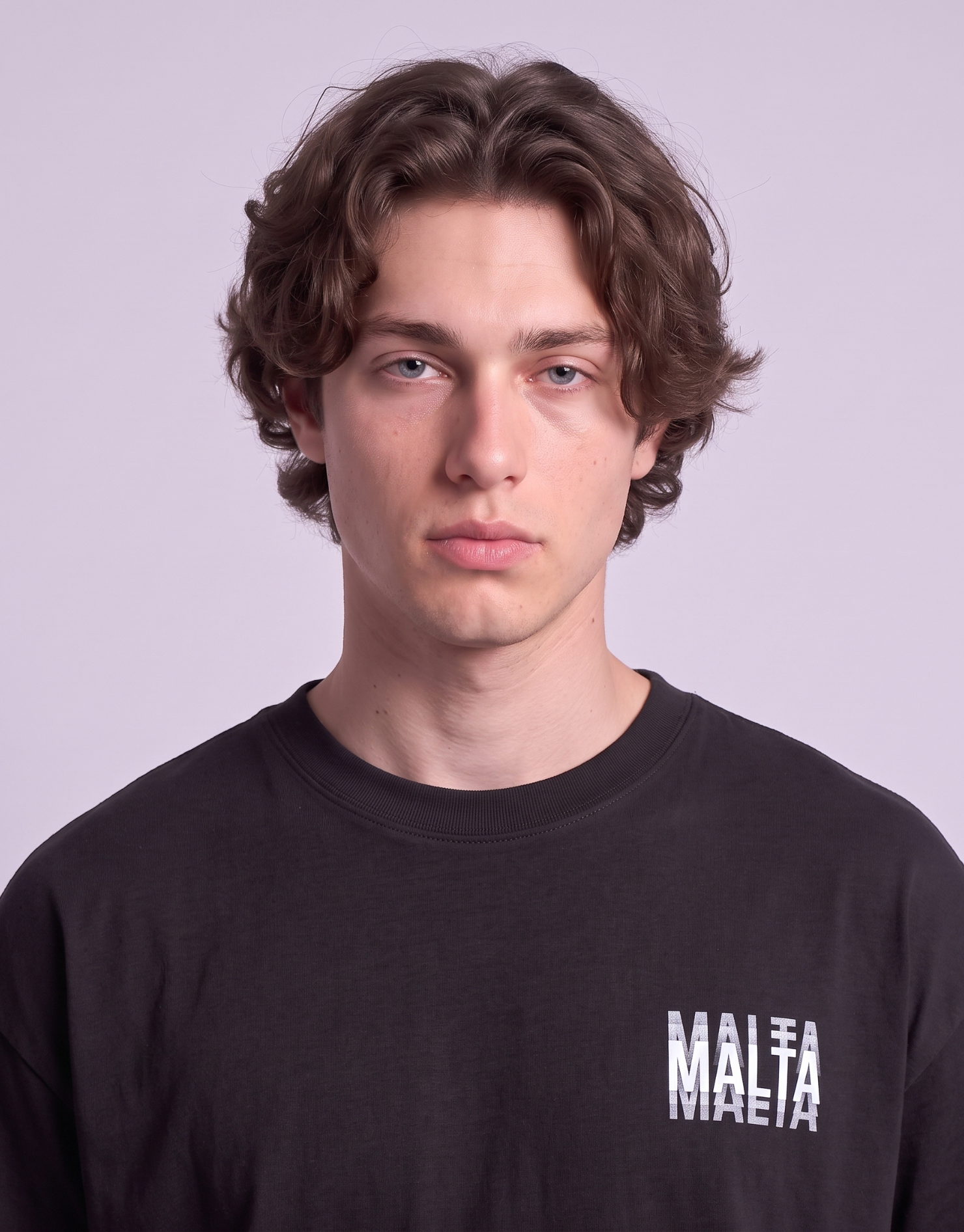 Detalhe da estampa da camiseta MALTA® You Might Be Drunk