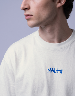 Detalhe da estampa da camiseta MALTA® I Want Magic