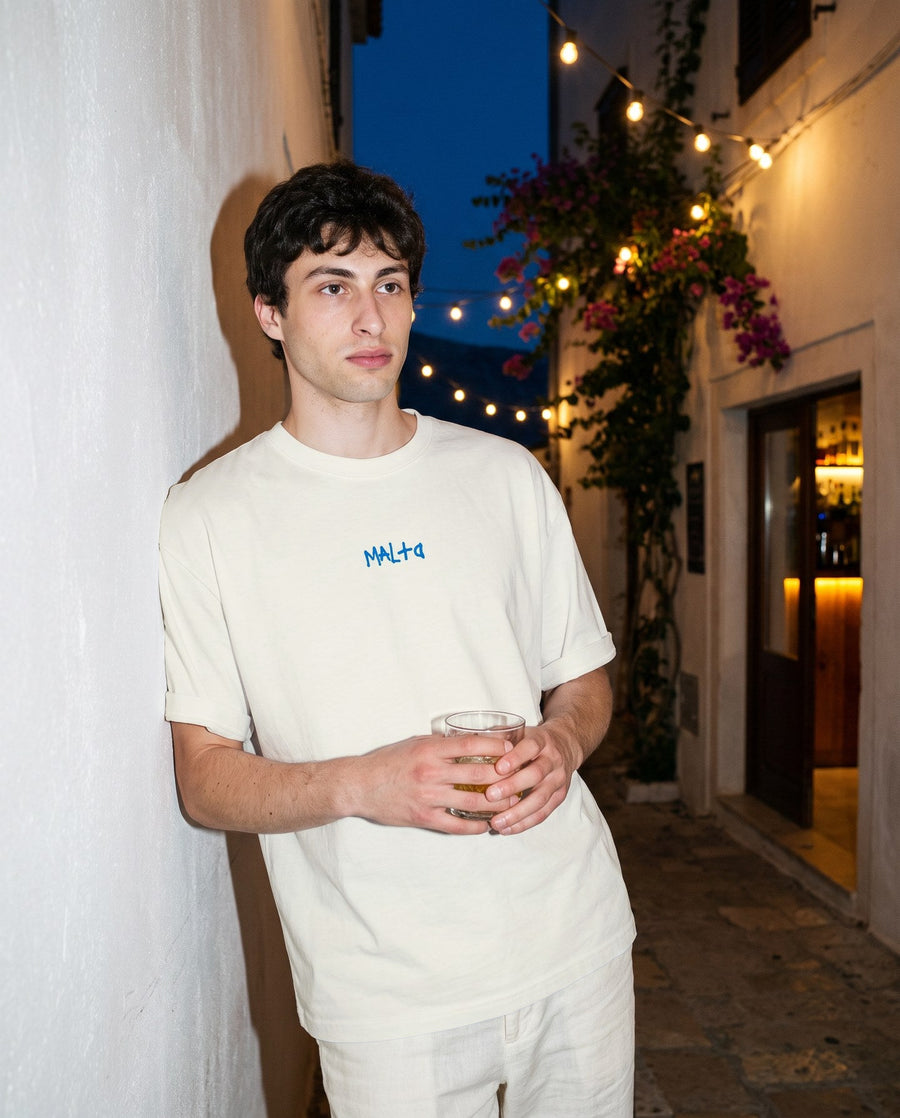 Camiseta oversized MALTA® i want magic às 23h: noite que não estava nos planos