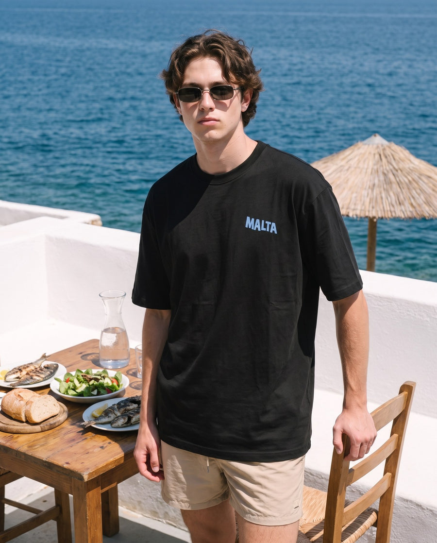 Camiseta oversized MALTA® life goes on às 12h: volta da praia