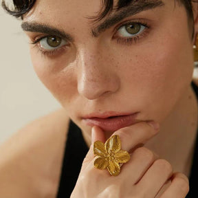 Anel Flor Ajustável Banhado a Ouro 18k